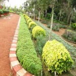 traditional-garden-design-500x500